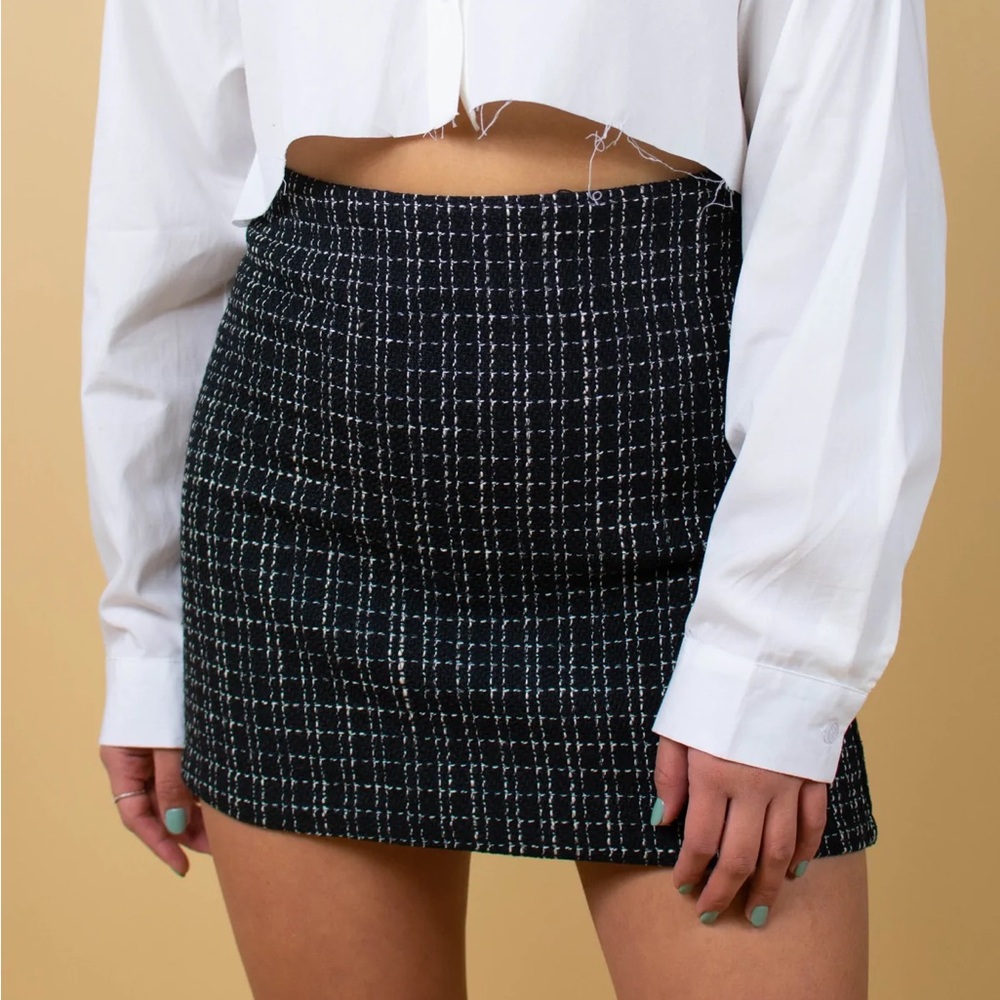 Black Mini Pencil Skirt - Picture 4 of 4